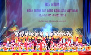 Góp sức cho Đảng và đất nước thêm xuân